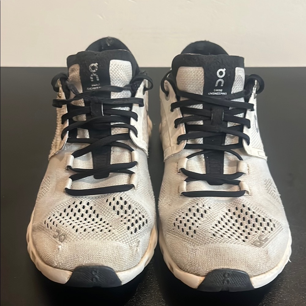 On Running Athletic Shoes in Black and White